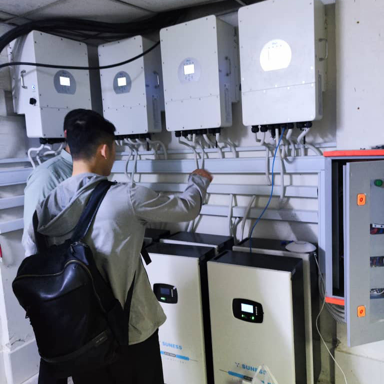 Onduleur Deye avec batterie Onduleur Deye avec batterie